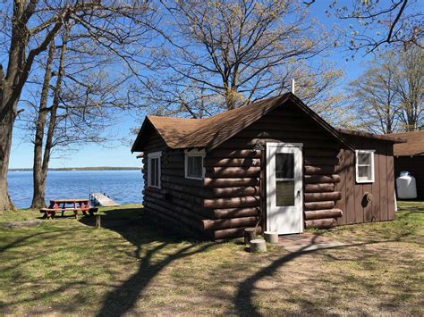 cheap 4cabins for rent in la area